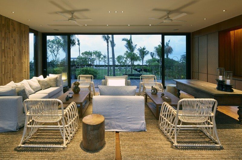 Arnalaya Beach House Indoor Living Area, Canggu | 5 Bedroom Villas Bali