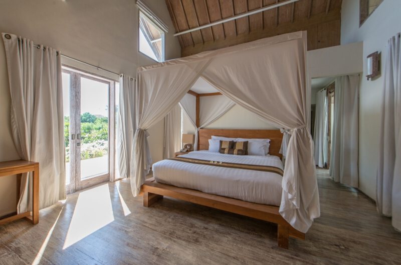 Casa Mateo Bedroom with Wooden Floor, Seminyak | 5 Bedroom Villas Bali