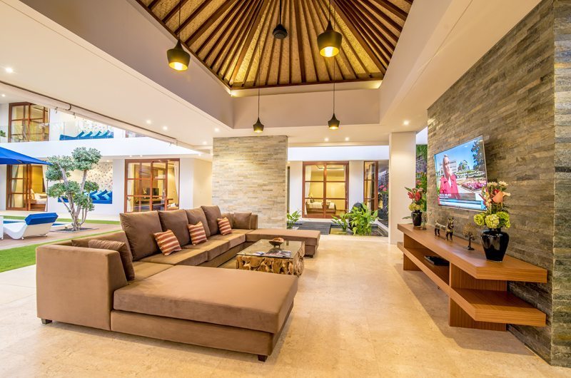 Freedom Villa Living Area, Petitenget | 5 Bedroom Villas Bali