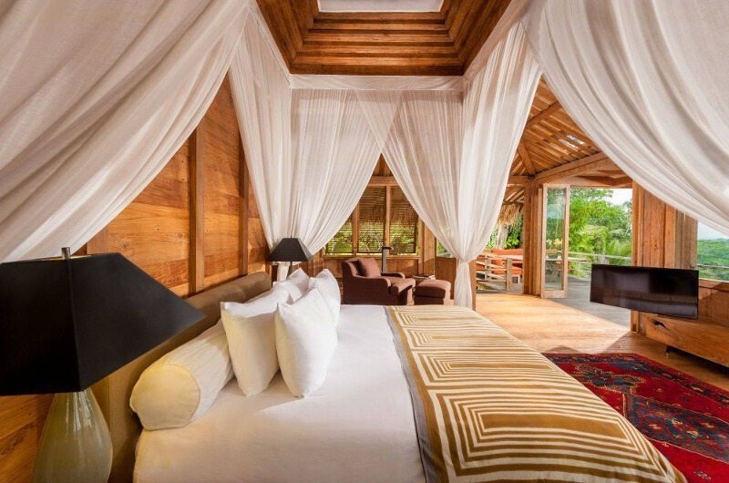 Hartland Estate Bedroom with Seating Area, Ubud | 5 Bedroom Villas Bali