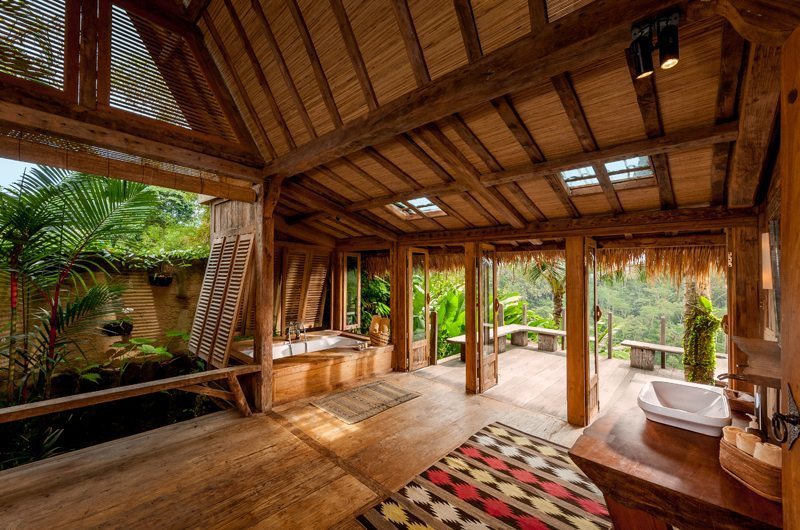 Hartland Estate Spacious Bathroom with View, Ubud | 5 Bedroom Villas Bali