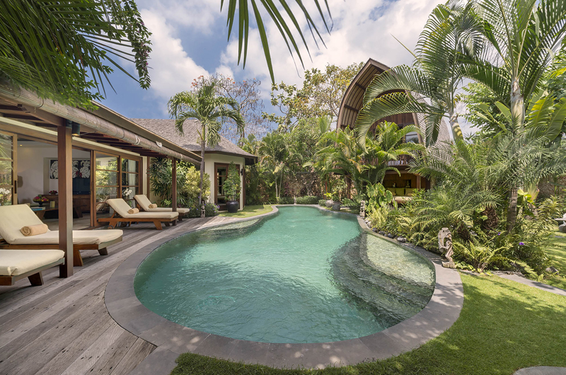 Lataliana Villas Pool Side, Seminyak | 5 Bedroom Villas Bali