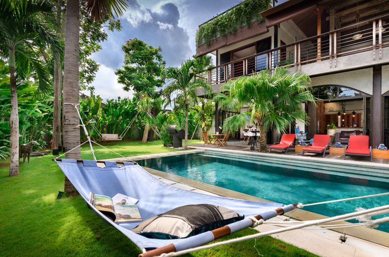 Niconico Mansion Gardens and Pool, Petitenget | 5 Bedroom Villas Bali