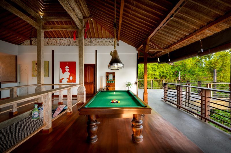 Niconico Mansion Billiard Table, Petitenget | 5 Bedroom Villas Bali