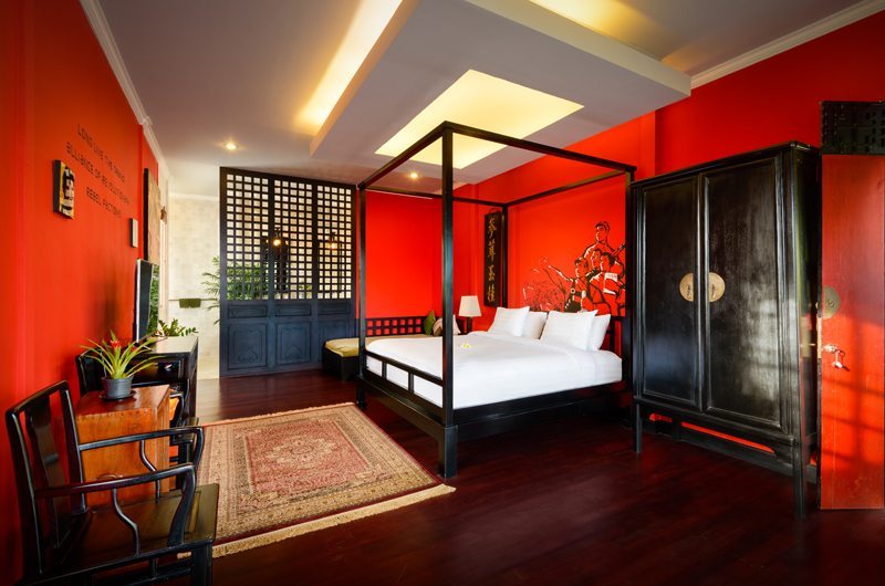 Niconico Mansion Bedroom with Wooden Foor, Petitenget | 5 Bedroom Villas Bali