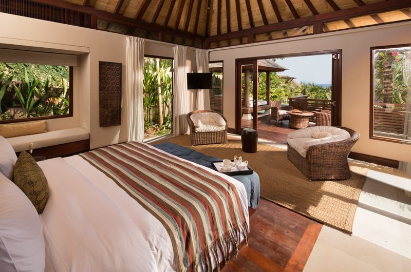 The Ungasan Clifftop Resort Villa Chintamani Spacious Bedroom, Uluwatu | 5 Bedroom Villas Bali