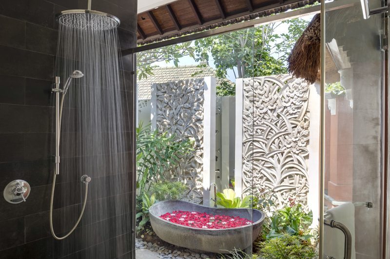 Uma Wana Prasta Romantic Bathtub Set Up, Canggu | 5 Bedroom Villas Bali
