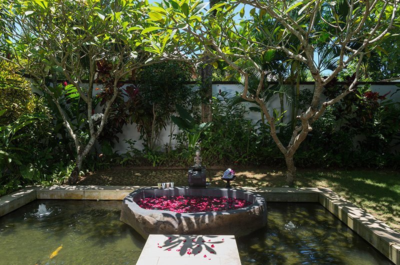 Bendega Villas Open Plan Bathtub, Canggu | 5 Bedroom Villas Bali