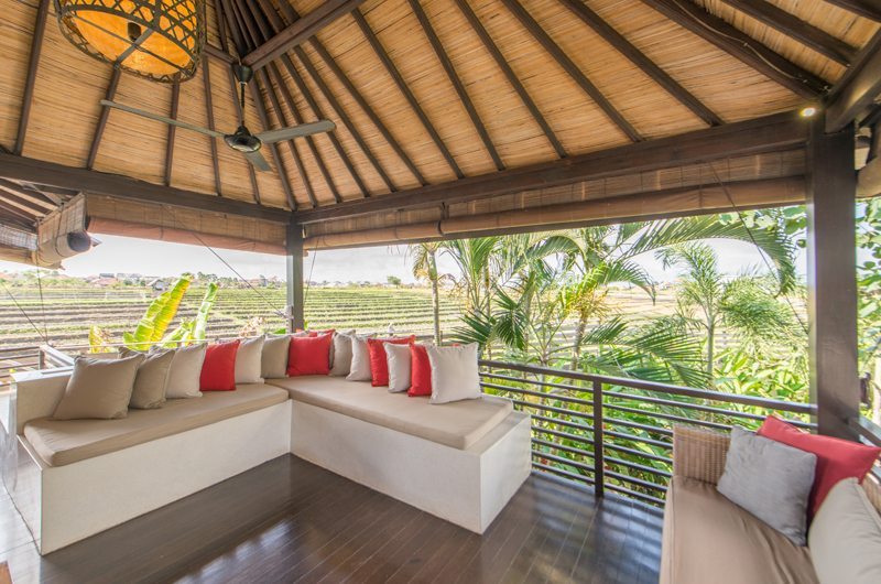Villa Coraffan Outdoor Lounge Area, Canggu | 5 Bedroom Villas Bali