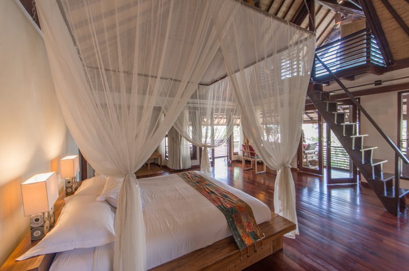 Villa Coraffan Bedroom with Up-Stairs, Canggu | 5 Bedroom Villas Bali