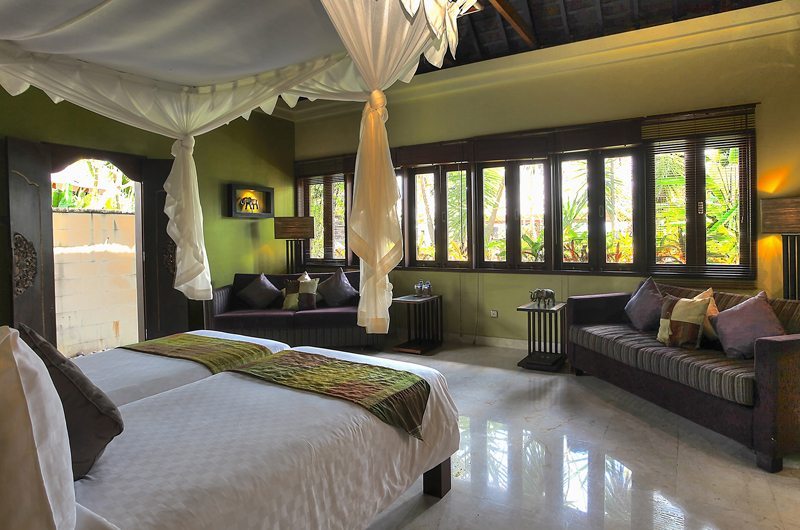 Villa Indah Manis Bedroom with Twin Beds, Uluwatu | 5 Bedroom Villas Bali