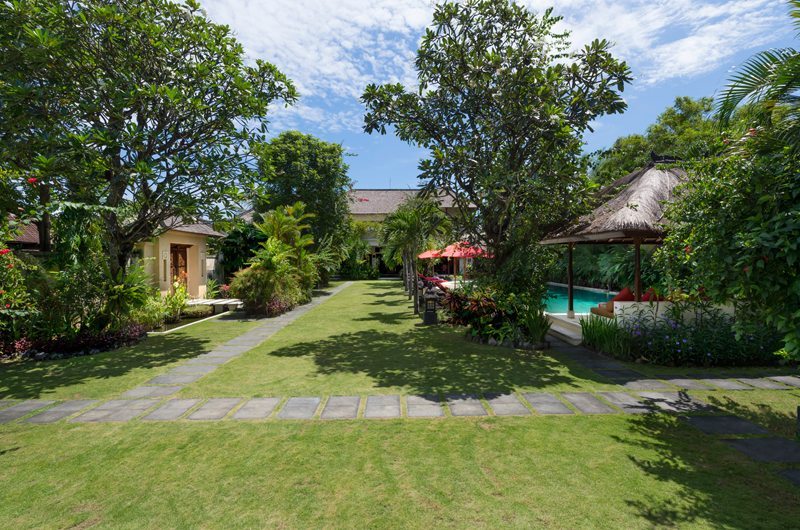 Villa Kalimaya Gardens and Pool, Seminyak | 5 Bedroom Villas Bali