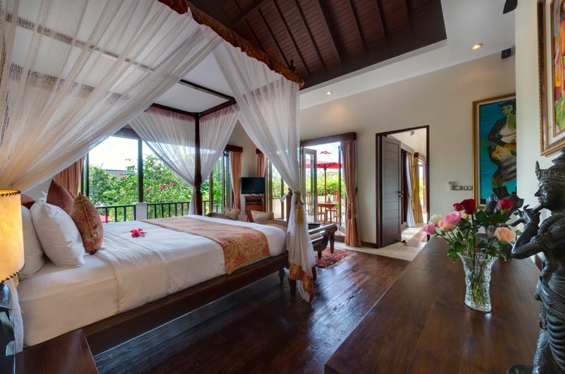 Villa Kalimaya Bedroom with Wooden Floor, Seminyak | 5 Bedroom Villas Bali