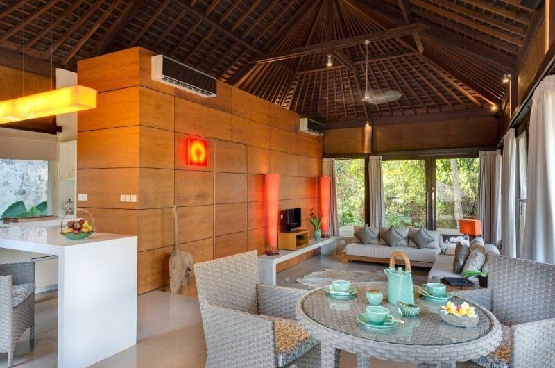 Villa Mata Air Living and Dining Area, Canggu | 5 Bedroom Villas Bali