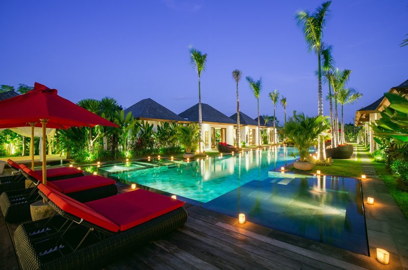 Villa Naty Sun Loungers, Umalas | 5 Bedroom Villas Bali