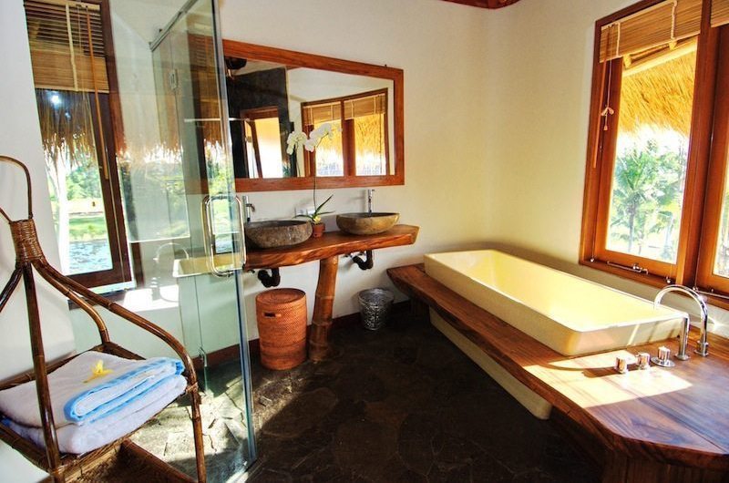 Villa Omah Padi Bathtub | 5 Bedroom Villas Bali