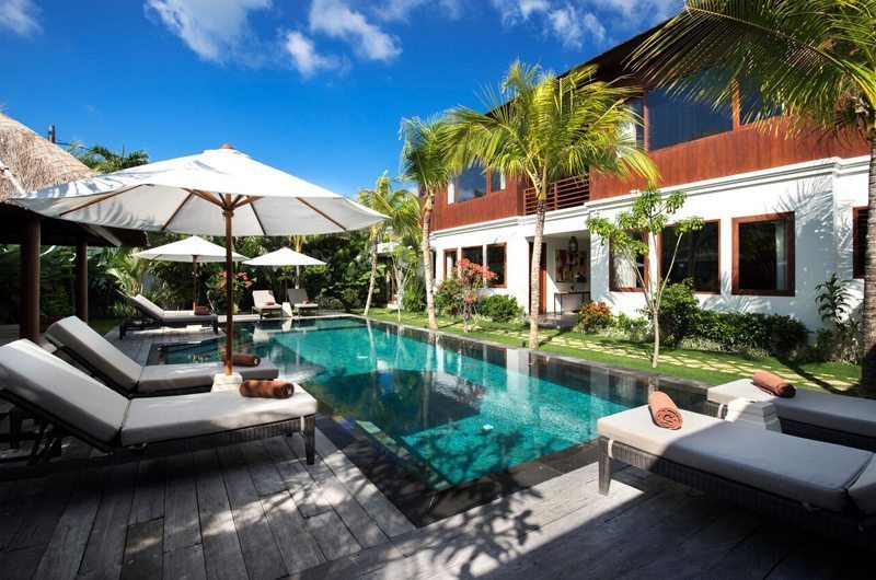 Villa Tangram Reclining Sun Loungers, Seminyak | 5 Bedroom Villas Bali