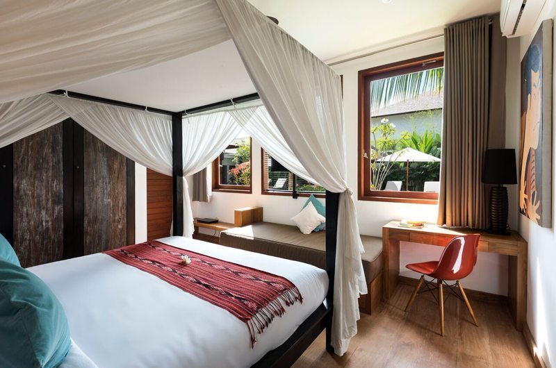 Villa Tangram Bedroom with Study Table, Seminyak | 5 Bedroom Villas Bali