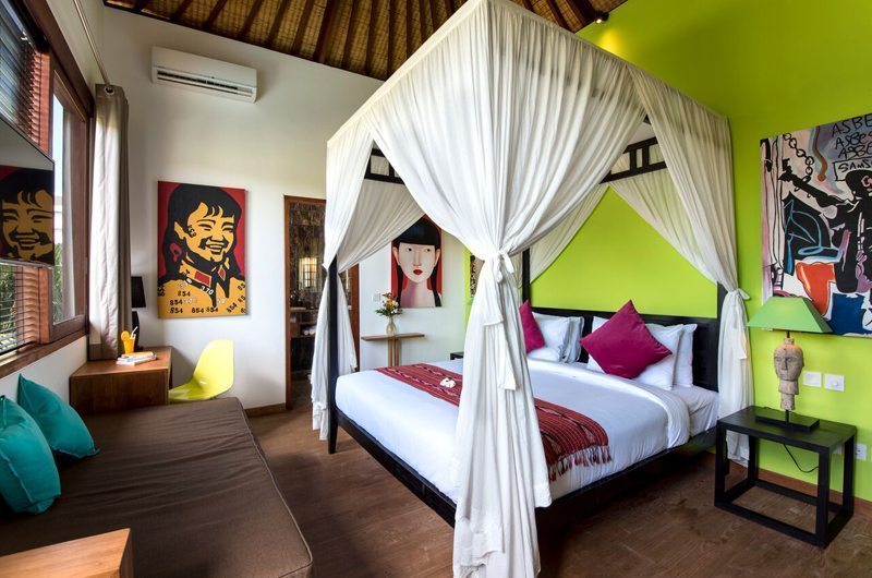 Villa Tangram Four Poster Bed, Seminyak | 5 Bedroom Villas Bali