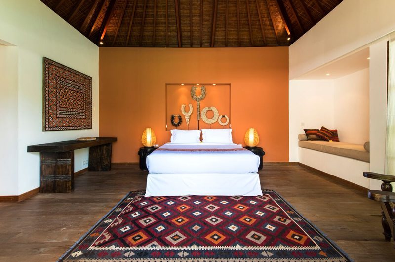 Villa Tiga Puluh Bedroom with Seating Area, Seminyak | 5 Bedroom Villas Bali