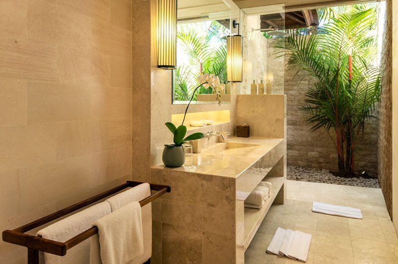 Villa Tiga Puluh Semi Open Bathroom, Seminyak | 5 Bedroom Villas Bali